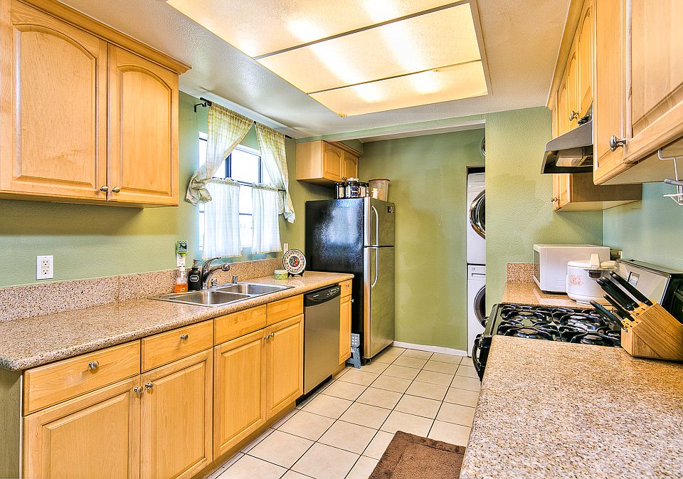2nd image of 8800 Garden Grove Blvd APT 31