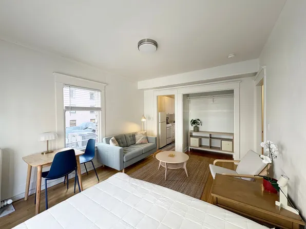 Virginian Apartments