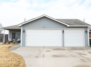 451 N Eisenhower Ave, Wichita, KS 67212