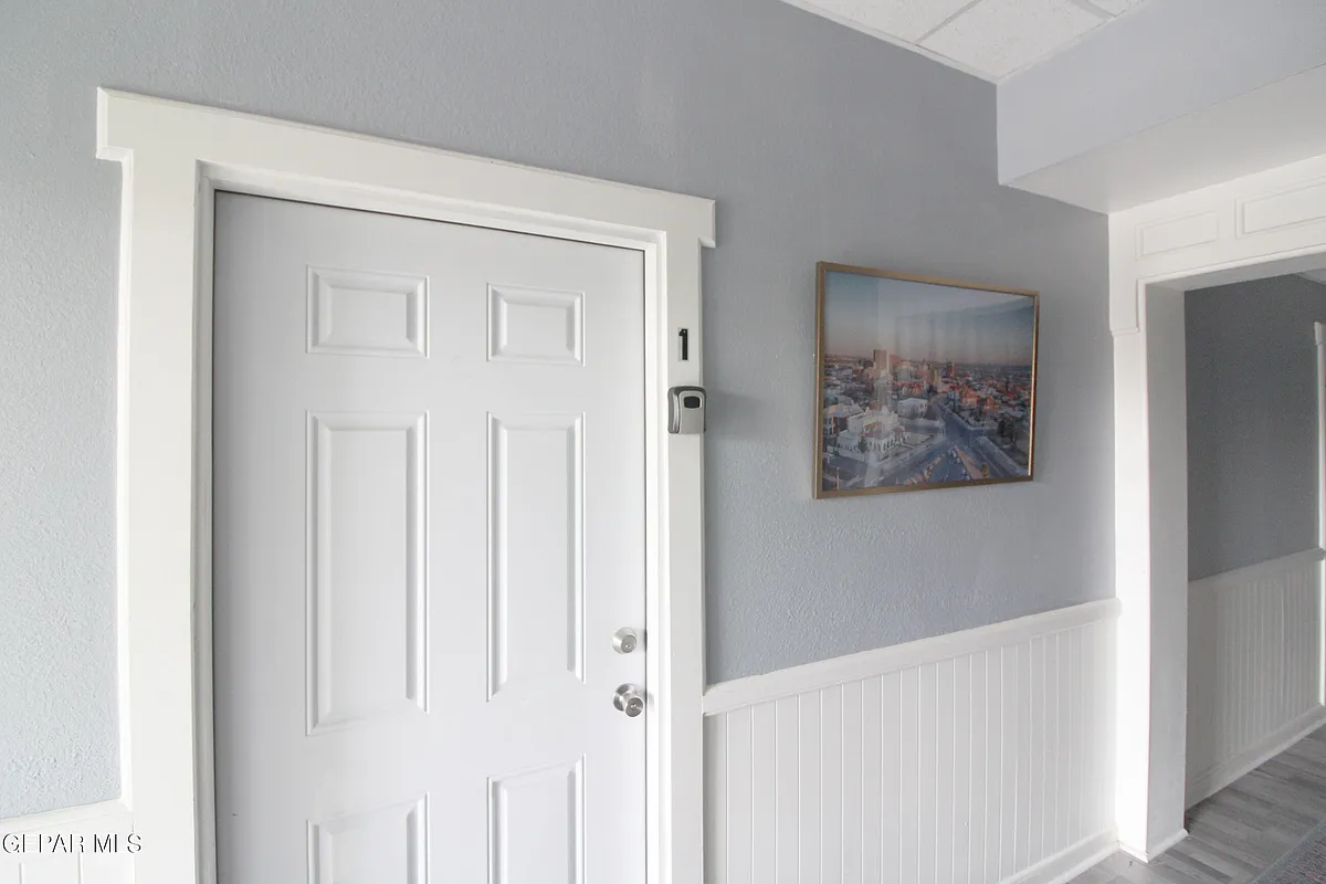 Building Photo - 803 Upson Dr #1