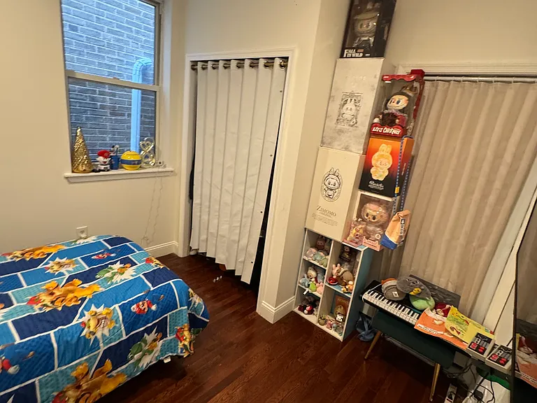 730 Sansom St #205 — Photo 8
