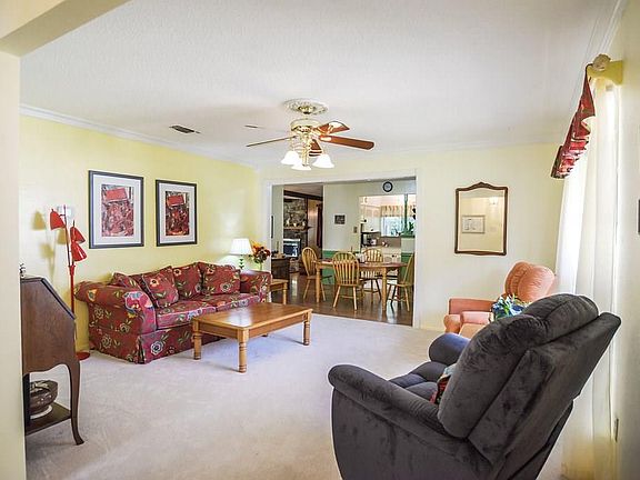 2nd image of 2110 Barton Dr