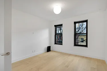 Rented by Brighton Management