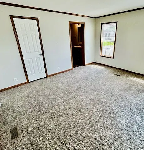 Reynolds Senior Village — Photo 14
