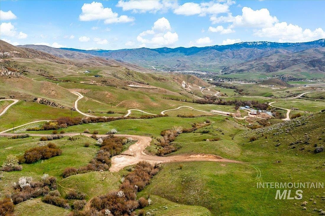 Webster Ln D, Horseshoe Bend, ID 83629 MLS 98904869 Zillow