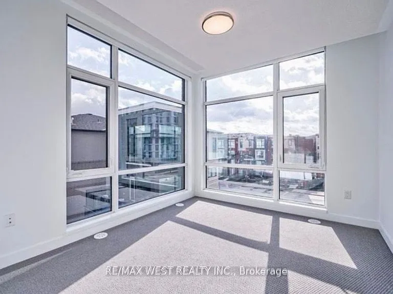 185 Veterans Dr — Photo 4