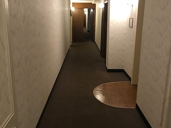 3rd image of 6330 Lincoln Ave Unit 3F
