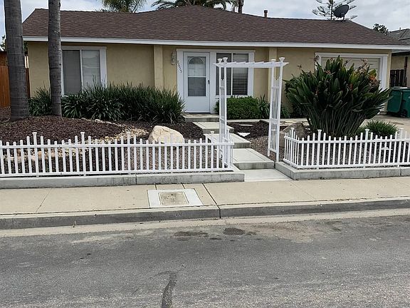 2nd image of 8655 Longwood St