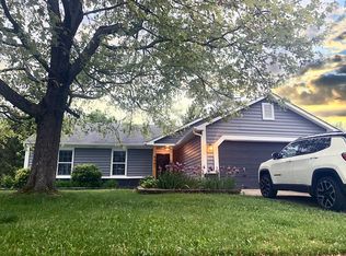 8461 Prairie Dr, Indianapolis, IN