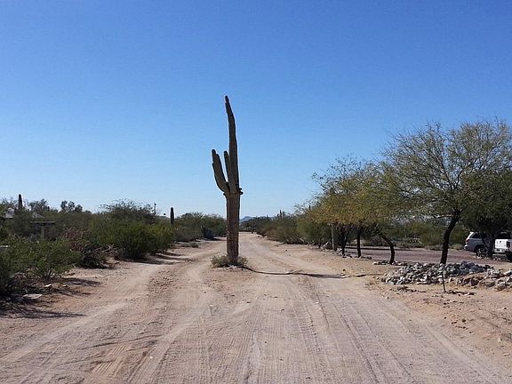 4th image of 10087 W Horse Mesa Trl