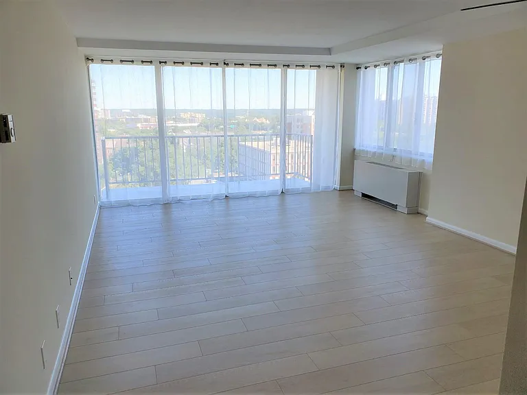 301 N Beauregard St #1001 — Photo 1
