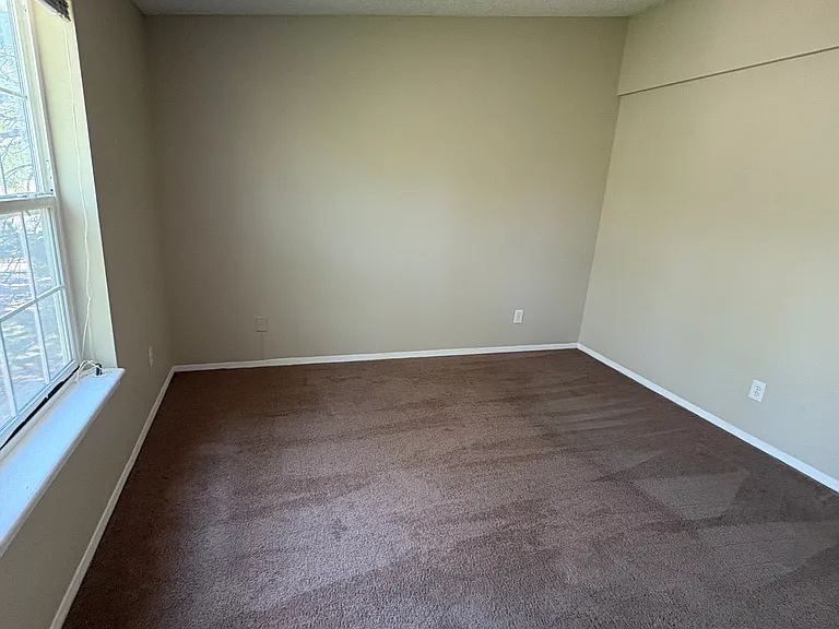 1546 S Ouray Cir #B — Photo 26