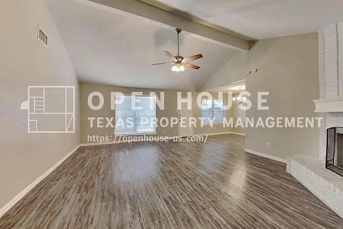 6915 Renfro Dr — Photo 3