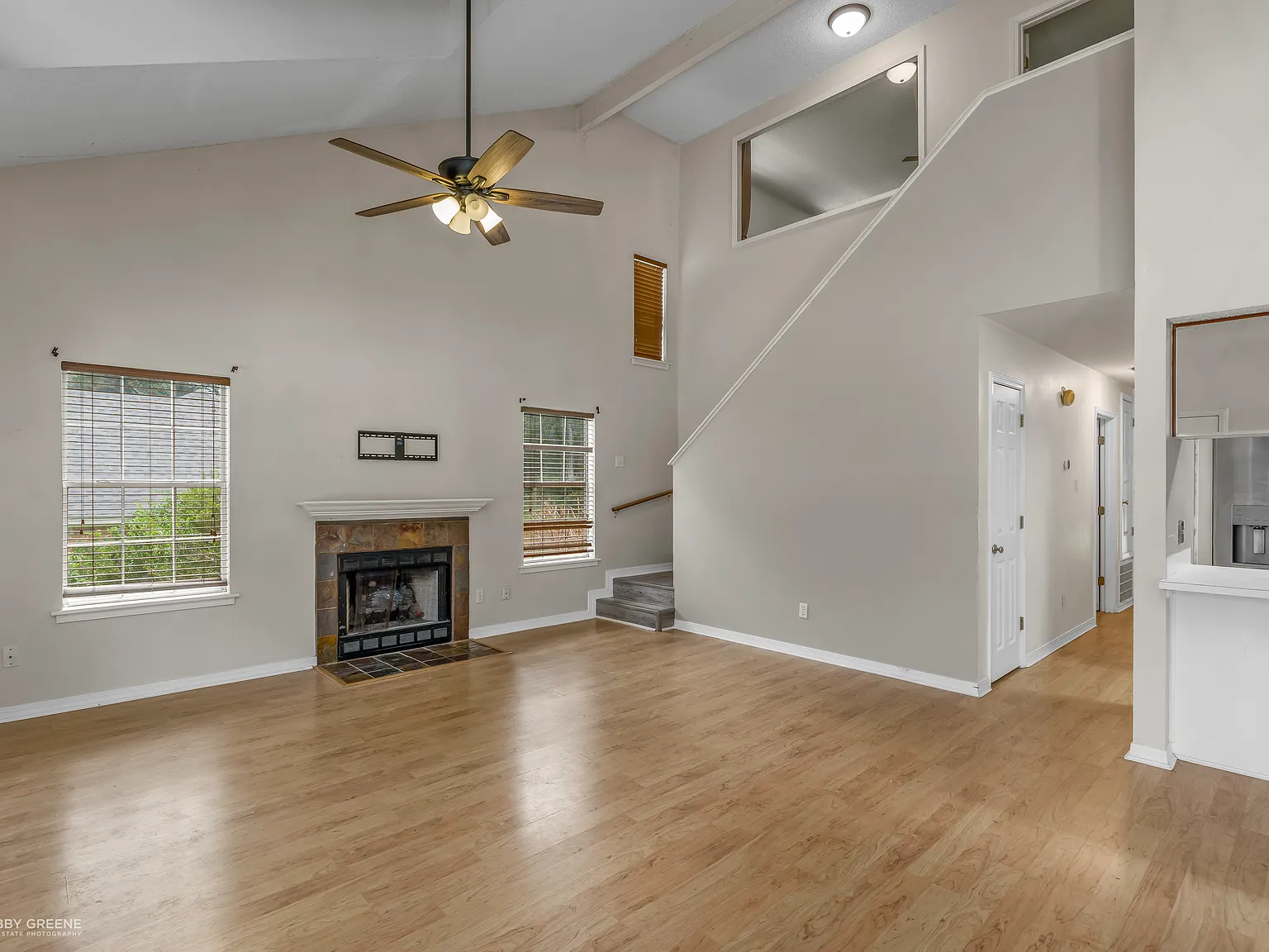 3 bed, 1685 sqft, $2,050 — Photo 4