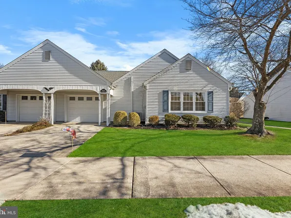 585 Old Nassau Rd, Monroe Township, NJ 08831