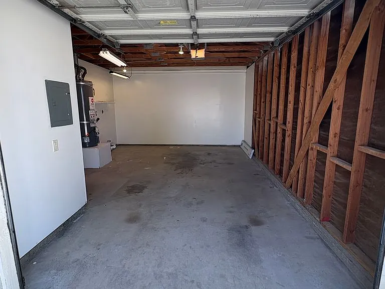 16484 Wato Road — Photo 3