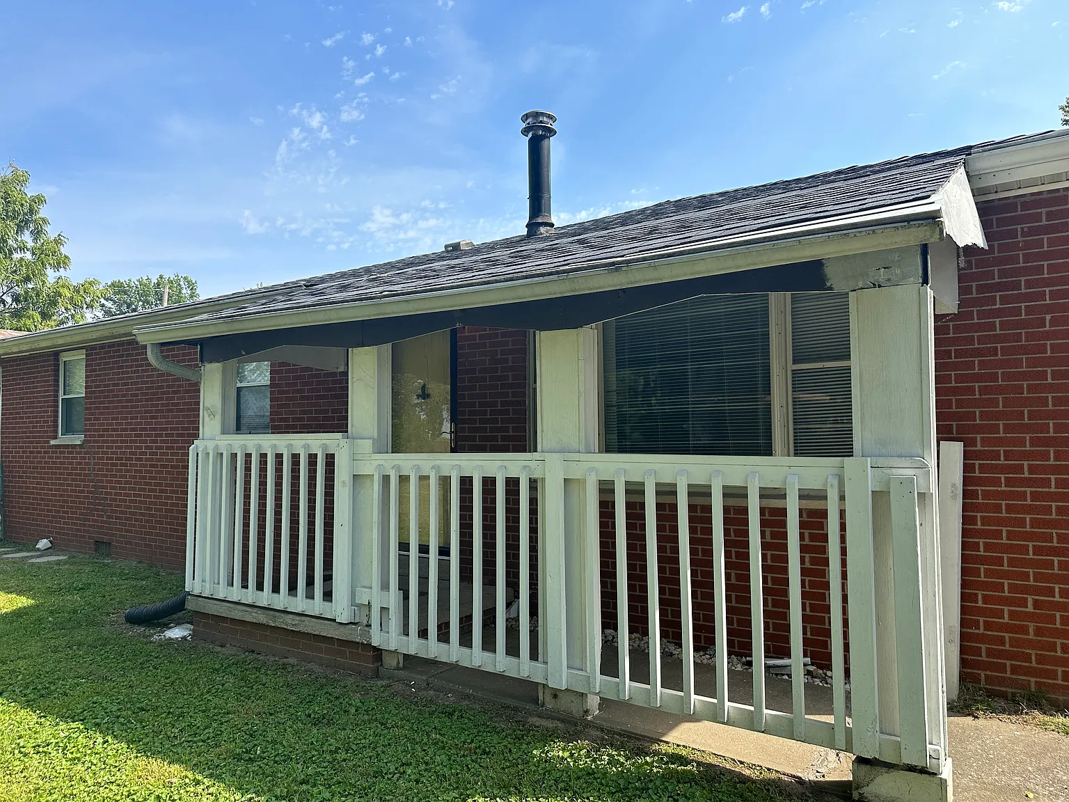 3 bed, 1600 sqft, $1,250 — Photo 3