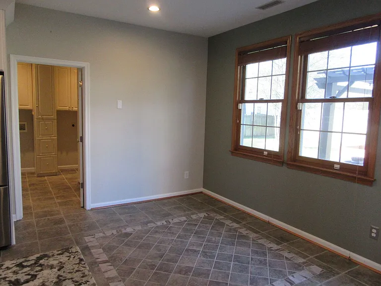 416 Iron Bridge Ln — Photo 14