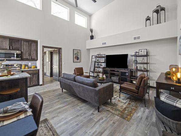 1340 Brad Cir #A110