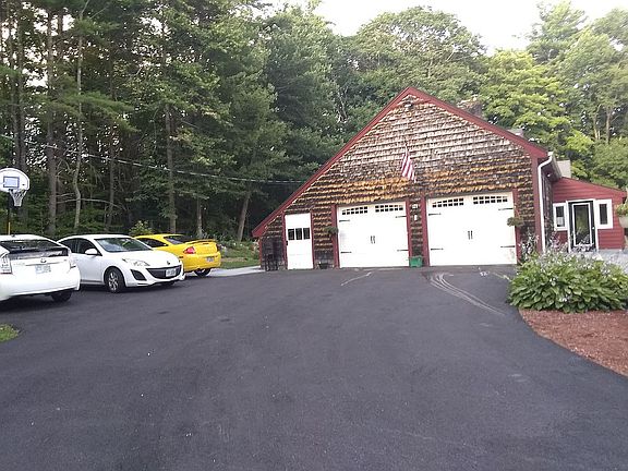 Driveway & Garage