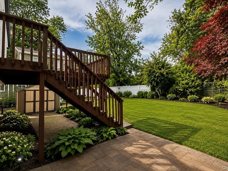 13A Homeland Dr — Photo 20