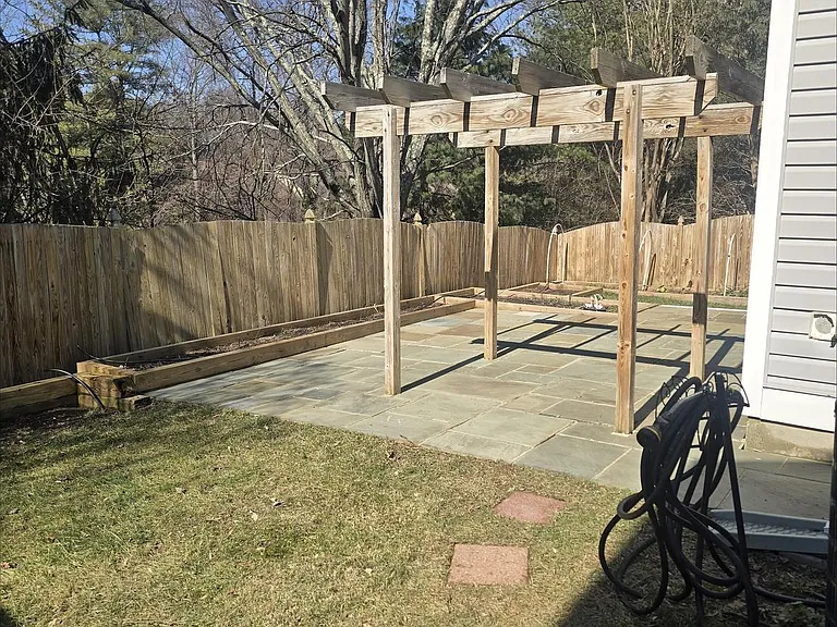 20323 Swallow Point Rd — Photo 13