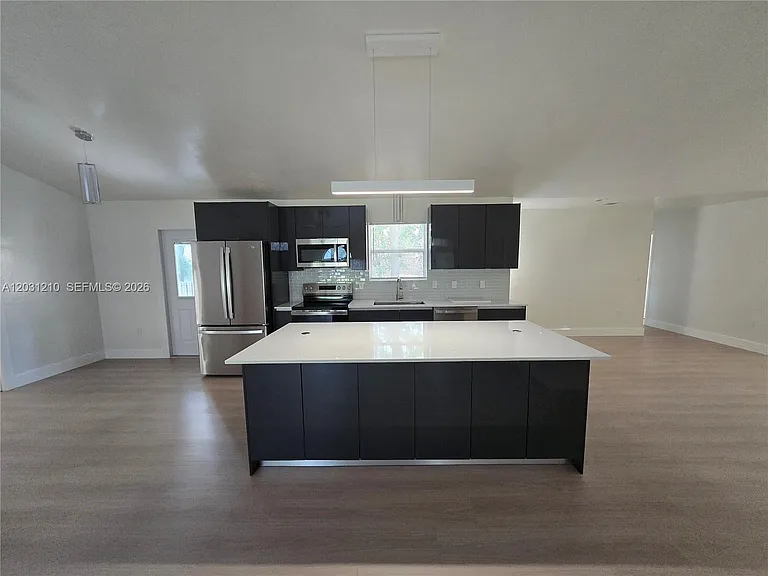 8309 SW 61st Pl — Photo 10
