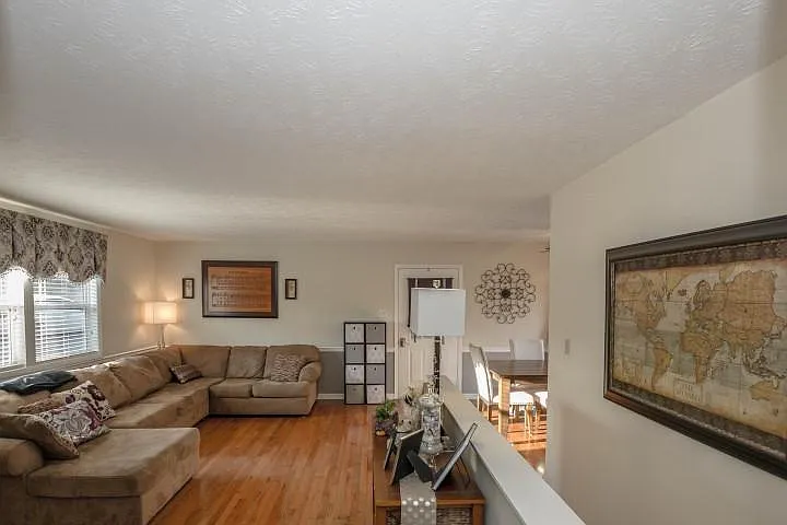440 Merman Rd — Photo 6