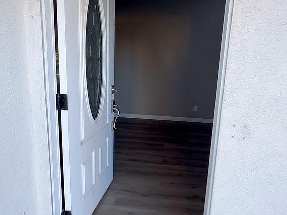3rd image of 2751 Tigertail Dr