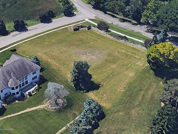 5th image of 6161 Whitehills Lakes Dr