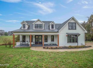 7533 Blacks Ferry Rd, Knoxville, TN 37931