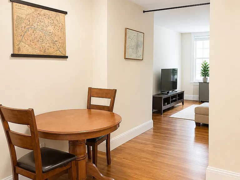 1819 Beacon St #5 — Photo 2