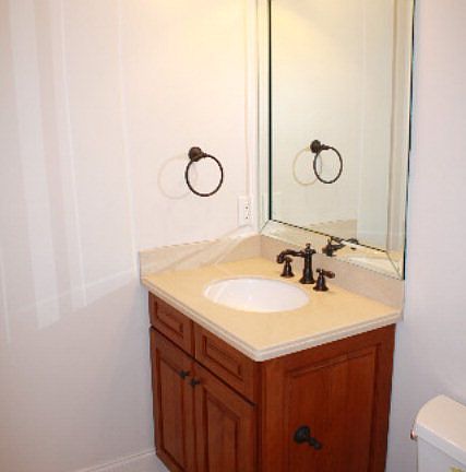 4th Bath Upstairs