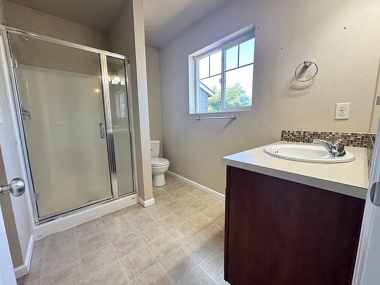 3968 SE Lone Oak St — Photo 25