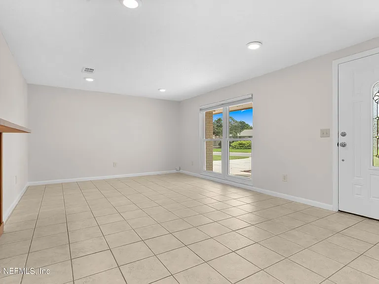 250 Nautical Blvd S — Photo 3