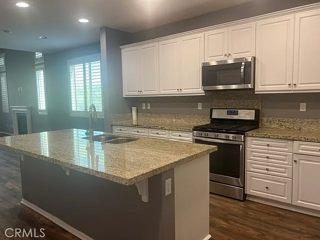 11384 Valley Oak Ln — Photo 13