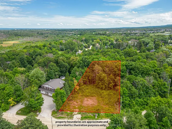 133 Birch View Trl, The Blue Mountains, ON L9Y 0M1