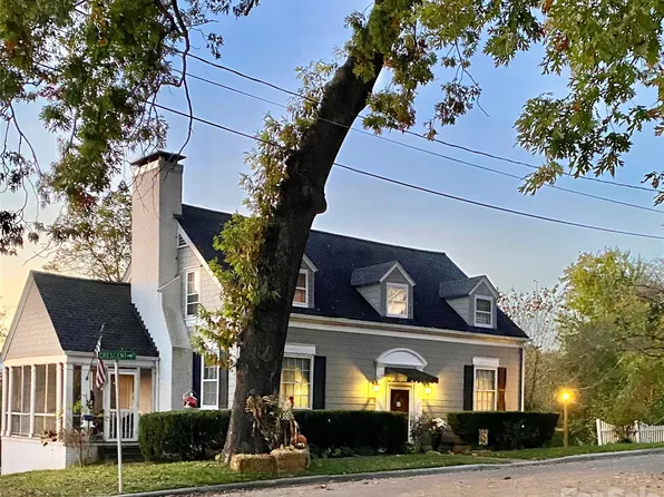 9 Crescent Dr, Marion, NC 28752