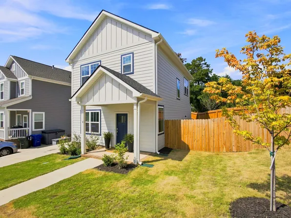 4 Adam Walker Dr, Greenville, SC 29607