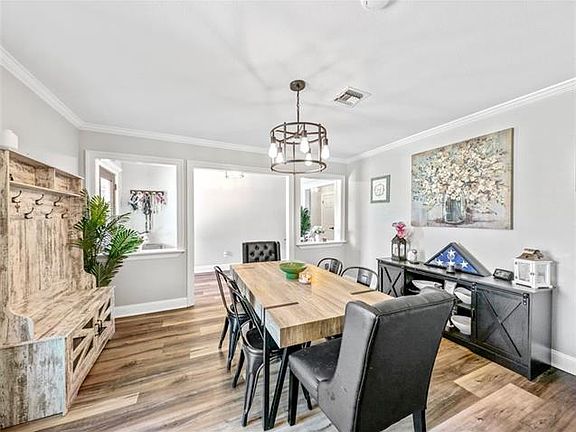 4th image of 3404 Lake Lynn Dr