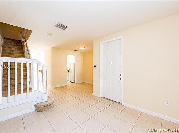 4th image of 3370 NE Thirteen Circle Dr #104-20