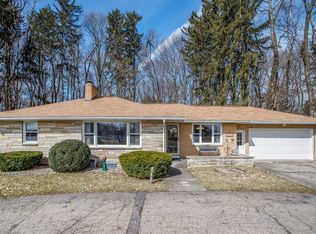 8169 Gull Rd, Richland, MI 49083