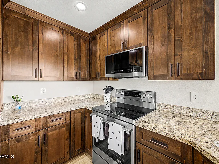 9625 W Taro Ln — Photo 21