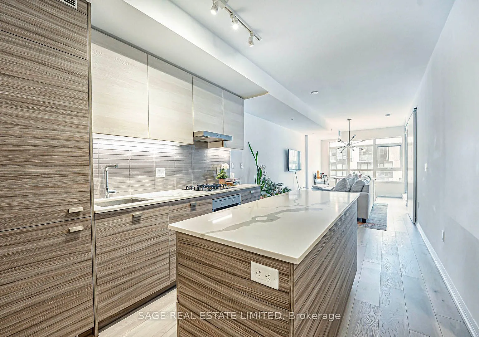 Nest Condos — Photo 1