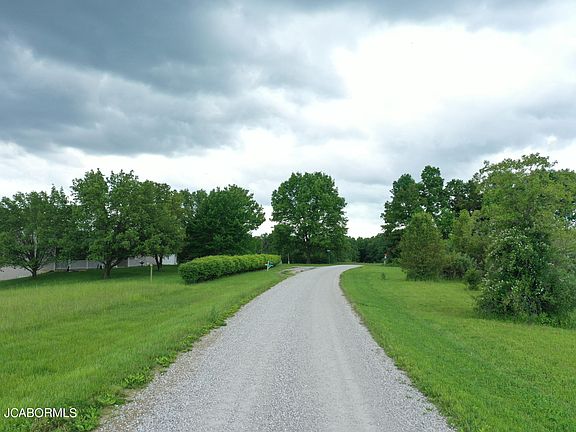 3rd image of 3260 County Road 4044