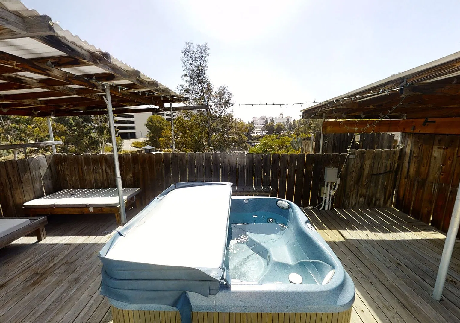 Huge 5bd/3ba W/ View!! — Photo 4