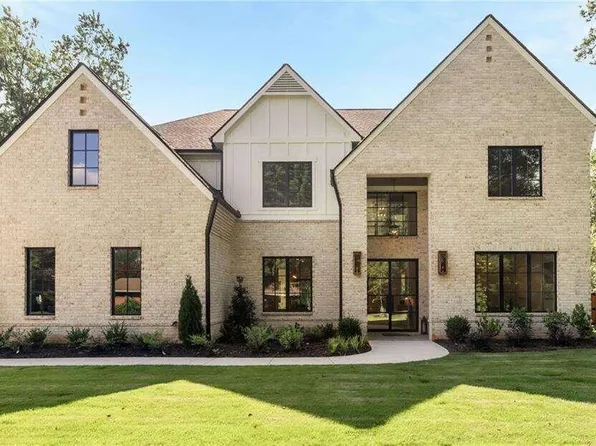 28 Wills Dr, Alpharetta, GA 30009
