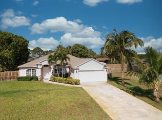 915 SW Harvard Rd, Port Saint Lucie, FL 34953