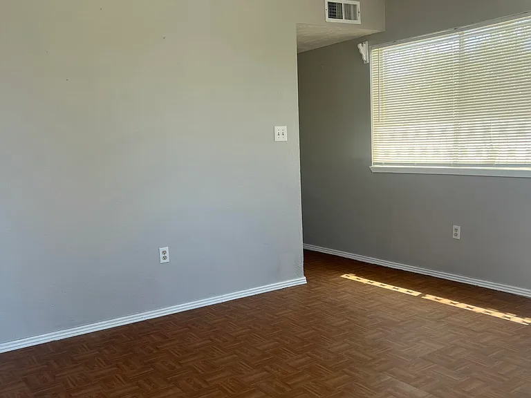 1710 Banker Rd #B — Photo 2