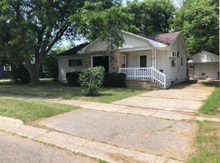 665 Beach St, Mount Morris, MI 48458